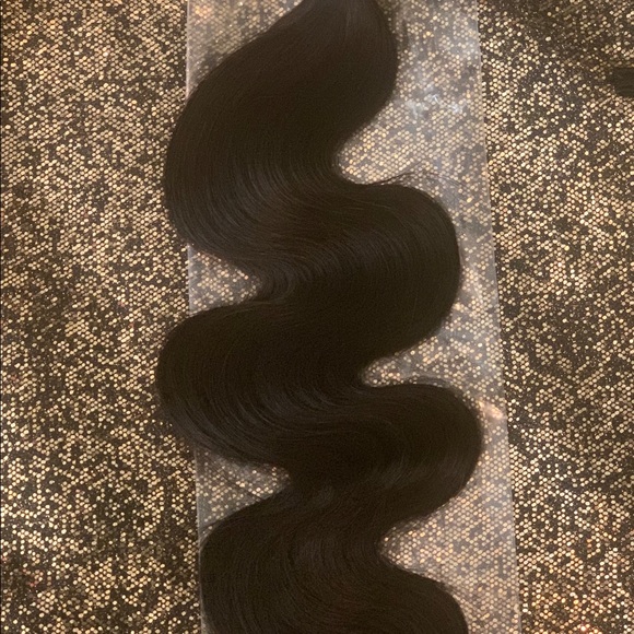 New Bundles! 28,26,24 with 20” closure body wave main image 4